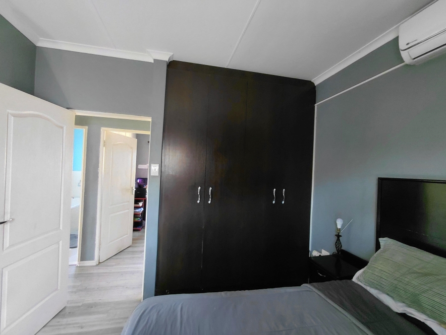 2 Bedroom Property for Sale in Campher Park Eastern Cape